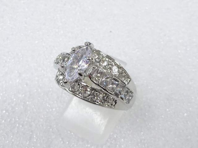 Japanese Kimono / Antique Accessories Metal